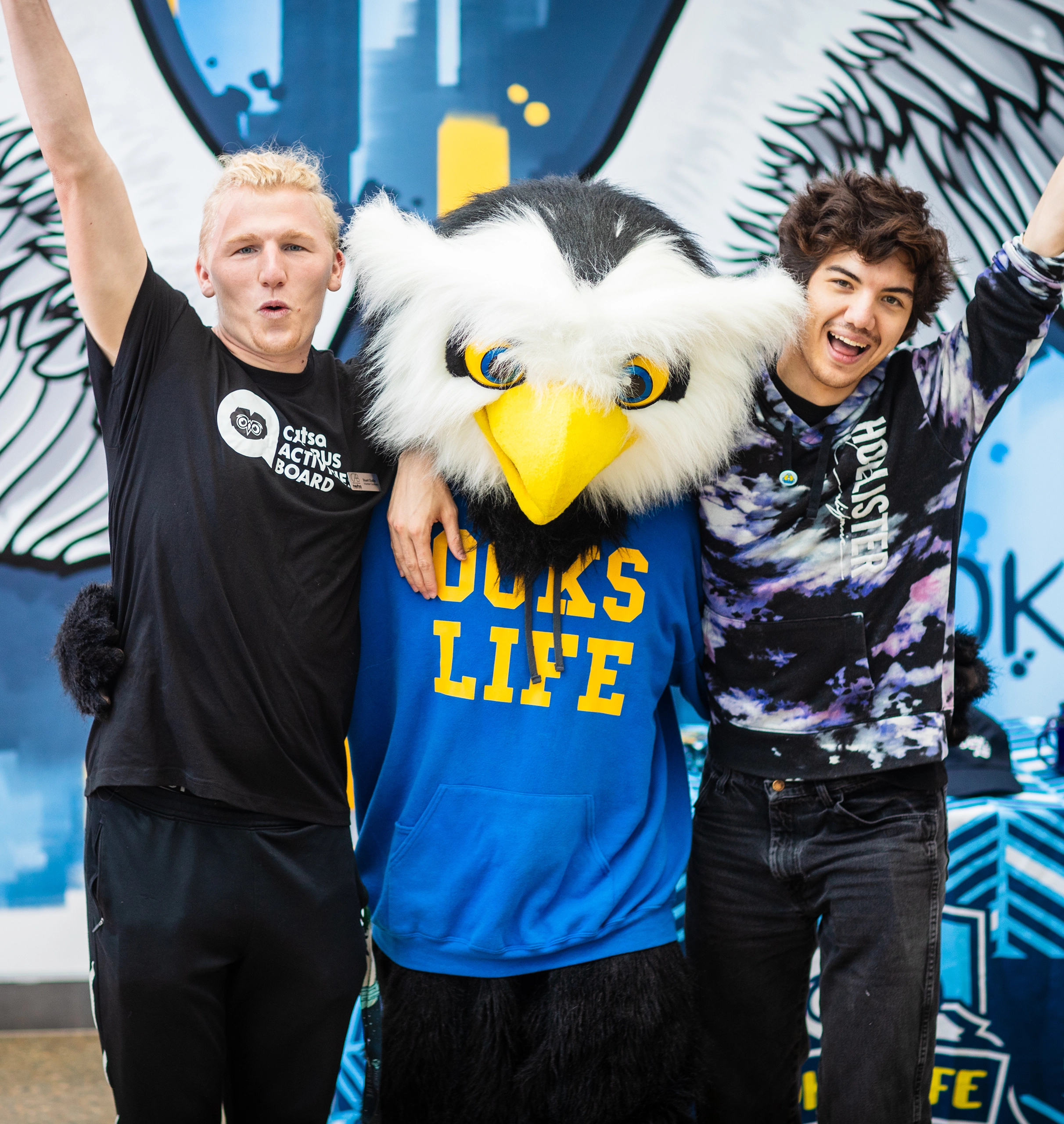 ooks-life-crowd